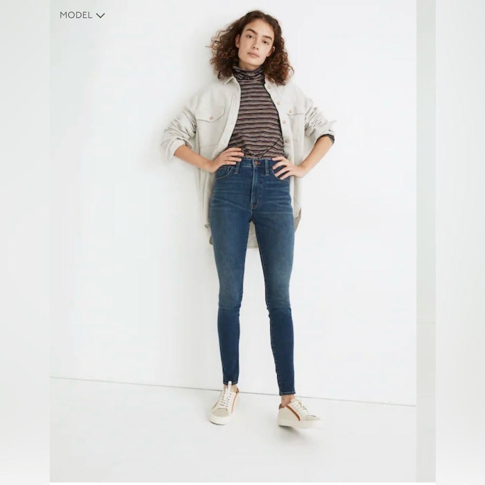 MADEWELL 10" High-Rise Roadtripper Supersoft Jeans in Playford Wash Size 27